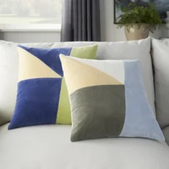 Mina Victory Life Styles Abstract Color Block Indoor Throw Pillow 18" X 18" -Mina Victory Shop GUEST 0a2184eb 4e1c 4de2 b597 e950a6d2c2c3