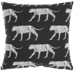 Mina Victory Life Styles Cheetahs Indoor Throw Pillow -Mina Victory Shop GUEST 8842304c 597b 4489 90d1 c6d72720121c